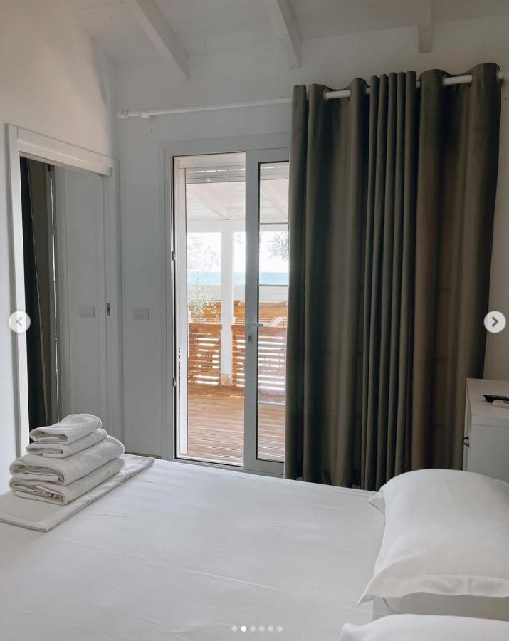 Alevra Hotel Dhërmi Екстериор снимка